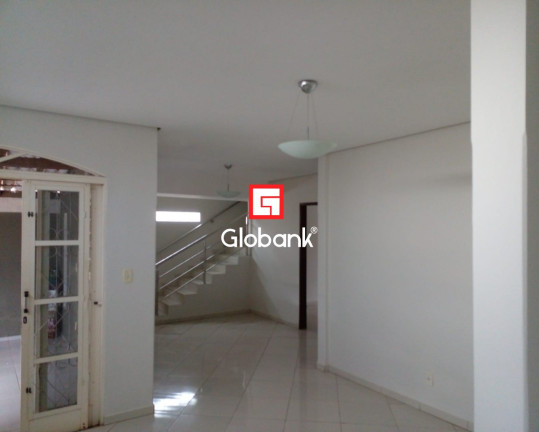 Imagem Sobrado com 3 Quartos à Venda, 150 m² em Independência - Montes Claros Imagem Sobrado com 3 Quartos à Venda, 150 m² em Independência - Montes Claros