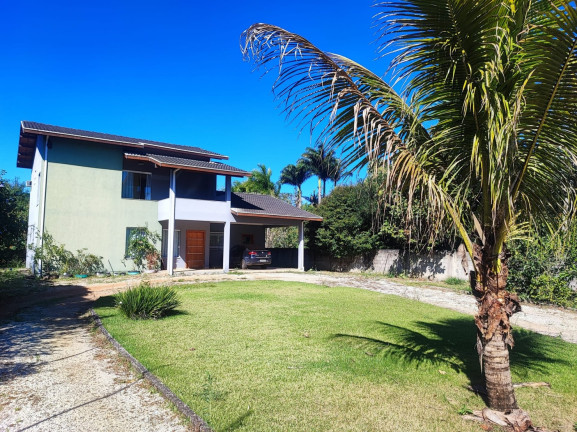 Imagem Sobrado com 3 Quartos à Venda, 224 m² em Parque Lago Azul - Pindamonhangaba Imagem Sobrado com 3 Quartos à Venda, 224 m² em Parque Lago Azul - Pindamonhangaba