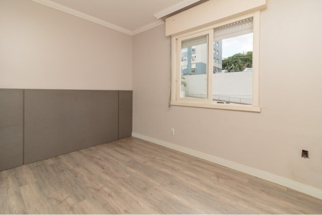 Imagem Imóvel com 3 Quartos à Venda, 72 m² em Chácara Das Pedras - Porto Alegre Imagem Imóvel com 3 Quartos à Venda, 72 m² em Chácara Das Pedras - Porto Alegre