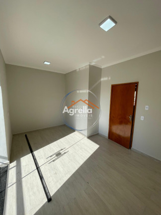 Imagem Casa com 2 Quartos à Venda, 67 m² em Jardim São Carlos - Mogi Guaçu Imagem Casa com 2 Quartos à Venda, 67 m² em Jardim São Carlos - Mogi Guaçu