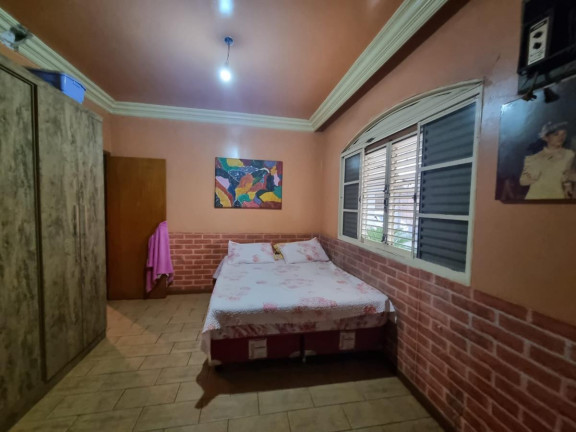 Imagem Casa com 3 Quartos à Venda, 180 m² em Jardim Independência Ii - Sarandi