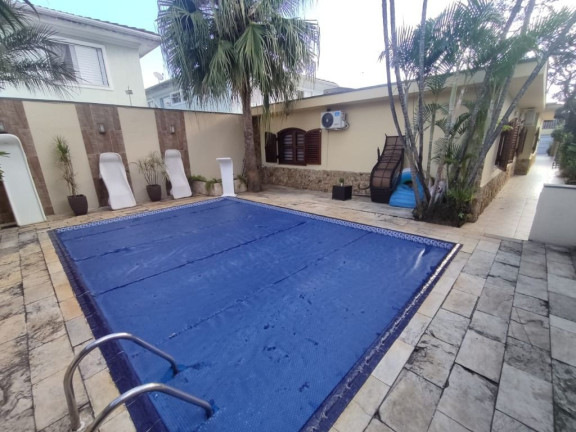 Casa com 4 Quartos para Alugar, 300 m² em Parque Suzano - Suzano