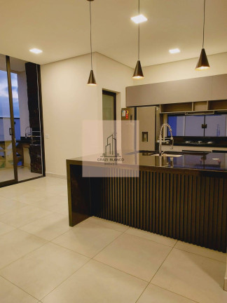Imagem Casa de Condomínio com 3 Quartos à Venda, 180 m² Imagem Casa de Condomínio com 3 Quartos à Venda, 180 m²