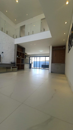 Imagem Casa de Condomínio com 3 Quartos à Venda, 235 m² em Piracangaguá - Taubaté Imagem Casa de Condomínio com 3 Quartos à Venda, 235 m² em Piracangaguá - Taubaté