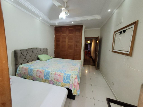 Imagem Apartamento com 4 Quartos à Venda, 234 m² em Pitangueiras - Guarujá