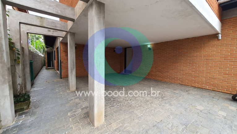 Imagem Sobrado com 4 Quartos à Venda, 235 m² em Jardim Virgínia - Guarujá Imagem Sobrado com 4 Quartos à Venda, 235 m² em Jardim Virgínia - Guarujá
