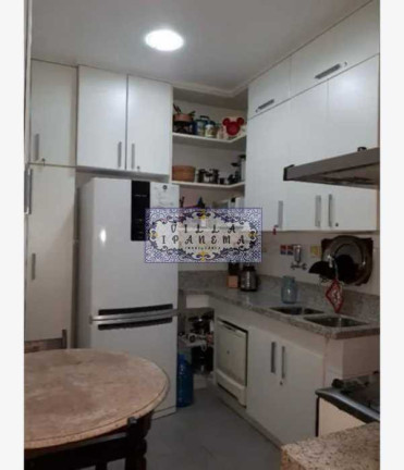 Imagem Apartamento com 2 Quartos à Venda, 84 m² em Copacabana - Rio De Janeiro Imagem Apartamento com 2 Quartos à Venda, 84 m² em Copacabana - Rio De Janeiro