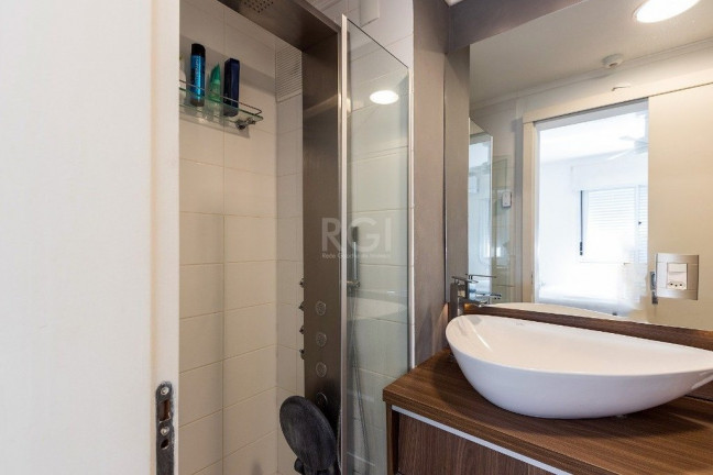 Imagem Apartamento com 3 Quartos à Venda, 61 m² em Cristal - Porto Alegre