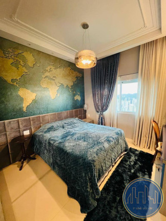 Imagem Apartamento com 4 Quartos à Venda, 180 m² em Centro - Balneário Camboriú Imagem Apartamento com 4 Quartos à Venda, 180 m² em Centro - Balneário Camboriú