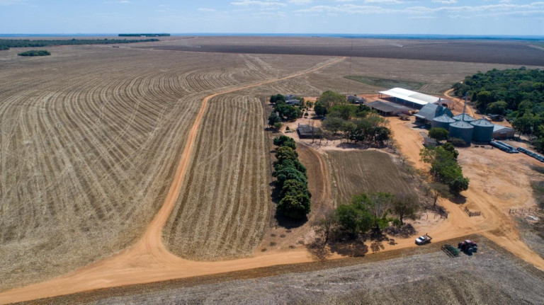 Imagem Fazenda à Venda, 3.000 m² em Zona Rural - Nova Maringá Imagem Fazenda à Venda, 3.000 m² em Zona Rural - Nova Maringá