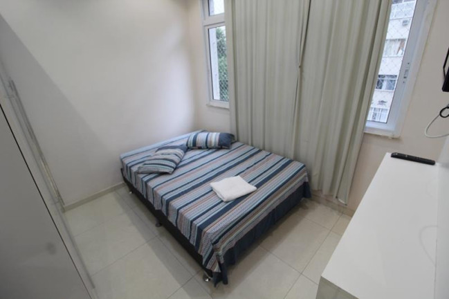 Imagem Apartamento com 2 Quartos para Temporada, 90 m² em Copacabana - Rio De Janeiro
