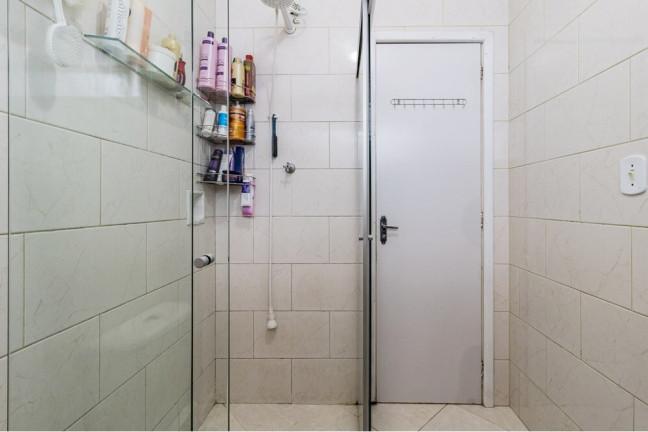 Imagem Apartamento com 2 Quartos à Venda, 65 m² em São Sebastião - Porto Alegre Imagem Apartamento com 2 Quartos à Venda, 65 m² em São Sebastião - Porto Alegre