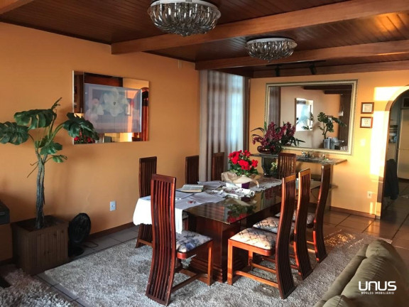 Imagem Casa com 4 Quartos à Venda,  em Centro - Florianópolis