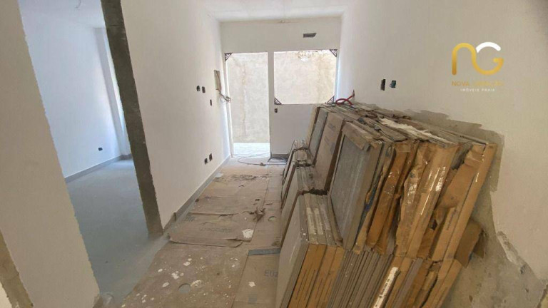 Imagem Casa com 2 Quartos à Venda, 44 m² em Vila Guilhermina - Praia Grande Imagem Casa com 2 Quartos à Venda, 44 m² em Vila Guilhermina - Praia Grande