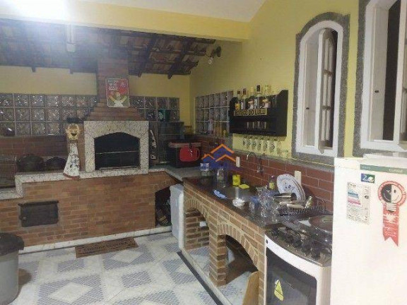 Imagem Casa com 4 Quartos à Venda, 300 m² em Vila  Da Petrobrás - Angra Dos Reis