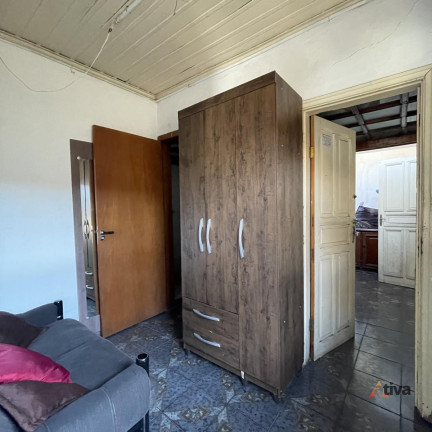 Imagem Casa com 4 Quartos à Venda, 175 m²