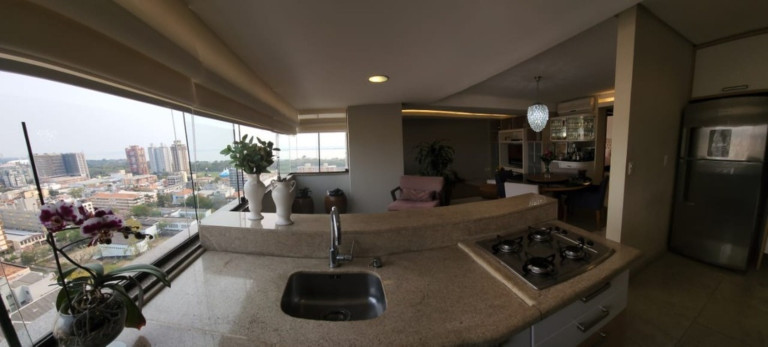 Imagem Apartamento com 3 Quartos à Venda, 206 m² em Menino Deus - Porto Alegre Imagem Apartamento com 3 Quartos à Venda, 206 m² em Menino Deus - Porto Alegre