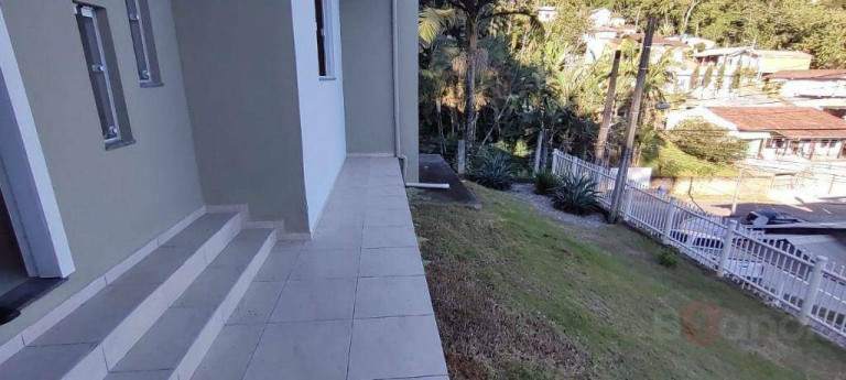 Imagem Casa com 3 Quartos à Venda, 150 m² em Tribess - Blumenau Imagem Casa com 3 Quartos à Venda, 150 m² em Tribess - Blumenau