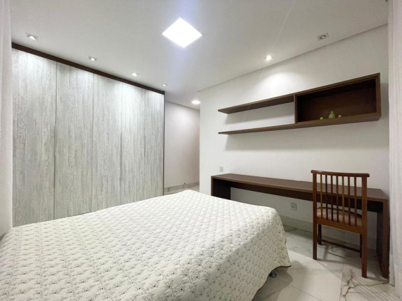 Imagem Casa com 3 Quartos à Venda, 406 m² em Portal Do Sol Green Golf - Goiânia Imagem Casa com 3 Quartos à Venda, 406 m² em Portal Do Sol Green Golf - Goiânia