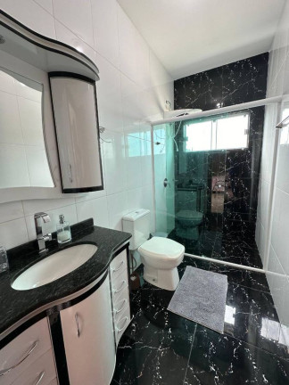 Imagem Sobrado com 3 Quartos à Venda, 235 m² em Itapema Do Saí - Itapoá