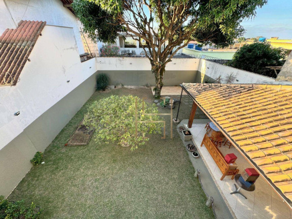 Imagem Casa com 3 Quartos à Venda, 245 m² em Nova Carapina I - Serra Imagem Casa com 3 Quartos à Venda, 245 m² em Nova Carapina I - Serra