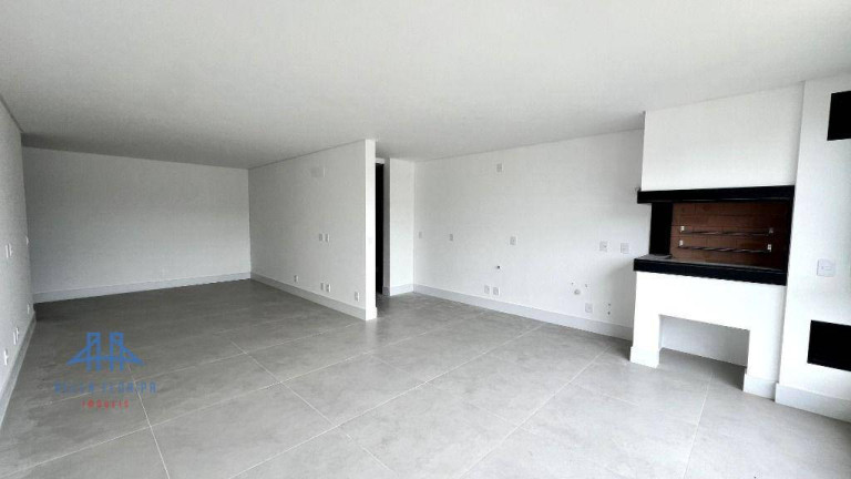 Imagem Apartamento com 3 Quartos à Venda, 130 m² em João Paulo - Florianópolis Imagem Apartamento com 3 Quartos à Venda, 130 m² em João Paulo - Florianópolis