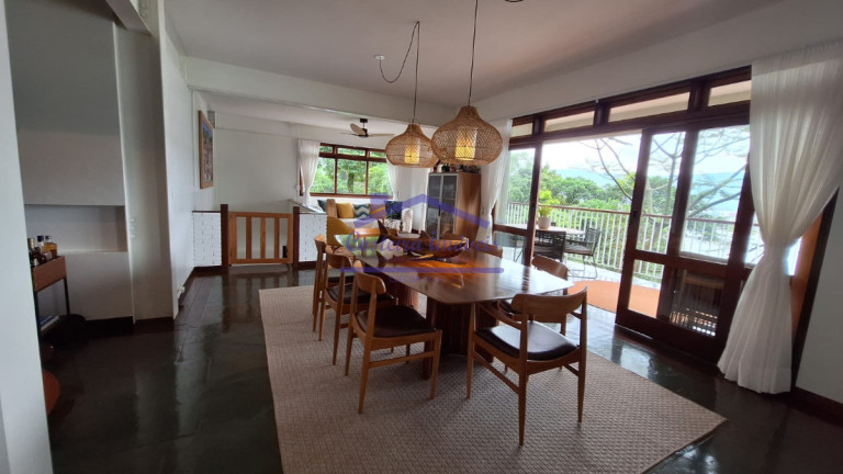 Imagem Casa com 4 Quartos à Venda, 380 m² em Itaguá - Ubatuba