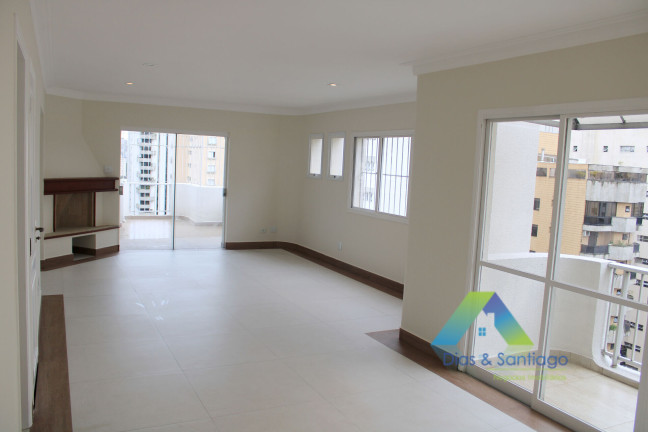 Cobertura com 4 Quartos à Venda, 200 m² em Vila Olímpia - São Paulo