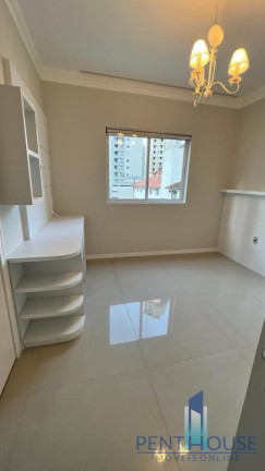 Imagem Apartamento com 3 Quartos à Venda, 122 m² em Centro - Balneário Camboriú Imagem Apartamento com 3 Quartos à Venda, 122 m² em Centro - Balneário Camboriú
