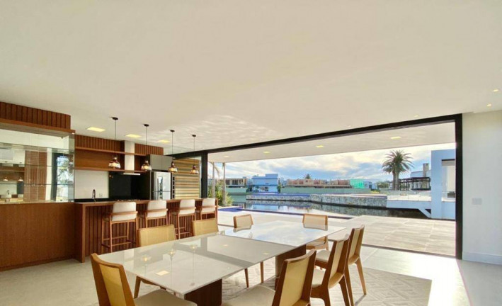 Imagem Casa com 5 Quartos à Venda, 350 m² em Centro - Xangri-lá