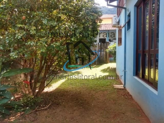 Imagem Casa com 6 Quartos à Venda,  em Perequê Mirim - Ubatuba