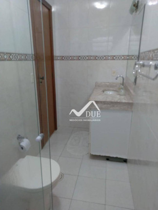 Imagem Sobrado com 3 Quartos à Venda, 274 m² em Embaré - Santos Imagem Sobrado com 3 Quartos à Venda, 274 m² em Embaré - Santos