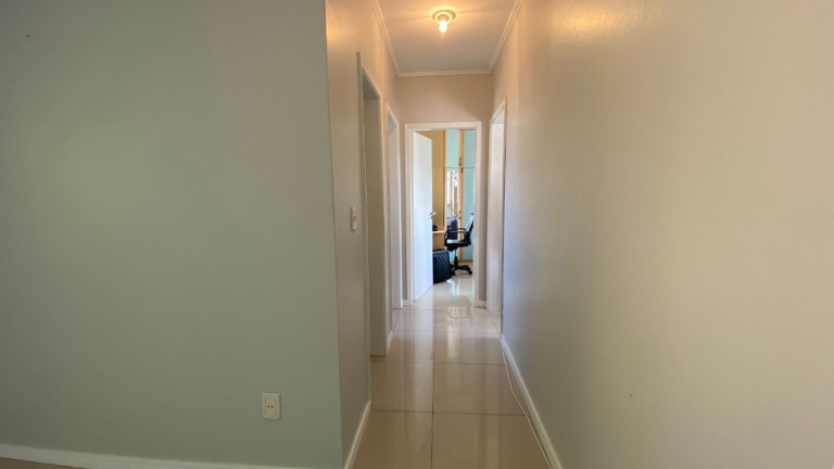Imagem Imóvel com 3 Quartos à Venda,  em Marechal Rondon - Canoas