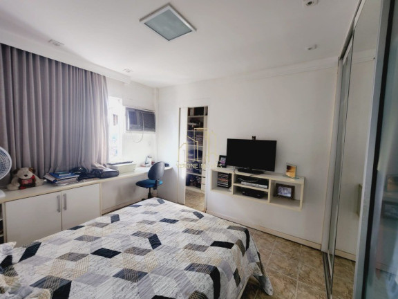 Imagem Imóvel com 4 Quartos à Venda, 108 m² em Itaigara - Salvador Imagem Imóvel com 4 Quartos à Venda, 108 m² em Itaigara - Salvador