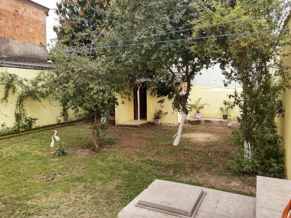 Imagem Casa com 3 Quartos à Venda, 270 m² em Cpo Grande Bairro Amazonas - Rio De Janeiro