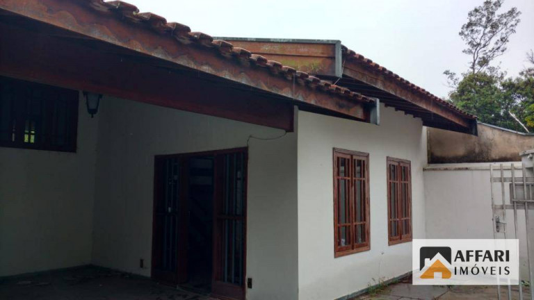 Imagem Casa com 3 Quartos à Venda, 247 m² em Vila Massucheto - Americana Imagem Casa com 3 Quartos à Venda, 247 m² em Vila Massucheto - Americana