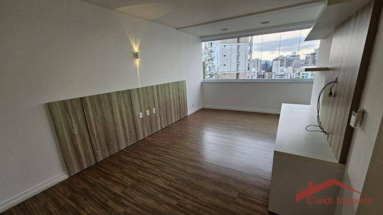Imagem Apartamento com 4 Quartos à Venda, 264 m² em Atiradores - Joinville Imagem Apartamento com 4 Quartos à Venda, 264 m² em Atiradores - Joinville