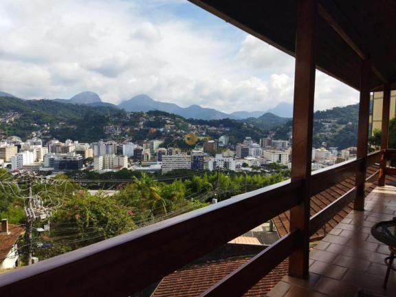 Imagem Casa com 4 Quartos à Venda, 120 m² em Fazendinha - Teresópolis