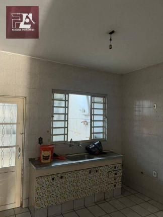 Imagem Sobrado com 4 Quartos à Venda, 202 m² em Vila Comendador Rodrigues Alves - Guaratinguetá Imagem Sobrado com 4 Quartos à Venda, 202 m² em Vila Comendador Rodrigues Alves - Guaratinguetá