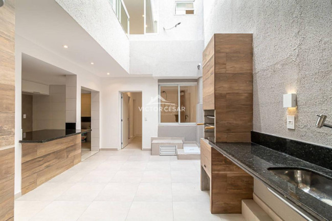 Imagem Casa de Vila com 4 Quartos à Venda, 234 m² Imagem Casa de Vila com 4 Quartos à Venda, 234 m²