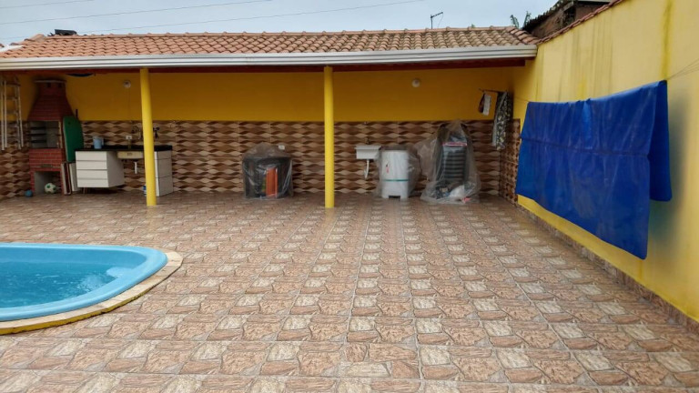 Imagem Casa com 2 Quartos à Venda,  em Mongaguá
