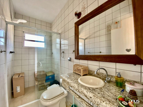 Imagem Casa com 5 Quartos à Venda, 420 m² em Coqueiros - Florianópolis Imagem Casa com 5 Quartos à Venda, 420 m² em Coqueiros - Florianópolis