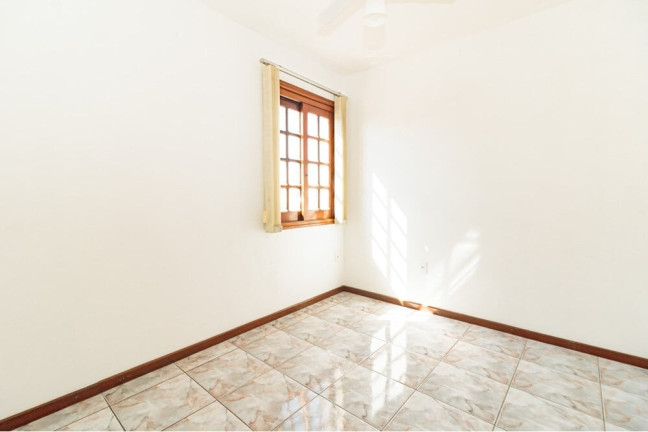 Imagem Imóvel com 3 Quartos à Venda, 214 m² em Passo Da Areia - Porto Alegre