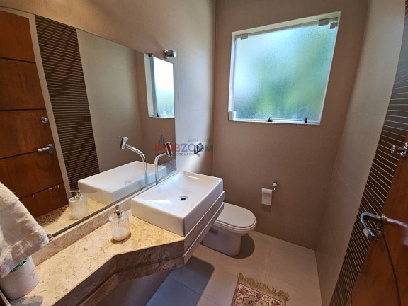 Imagem Casa com 5 Quartos à Venda, 384 m² em Roseira - Mairiporã