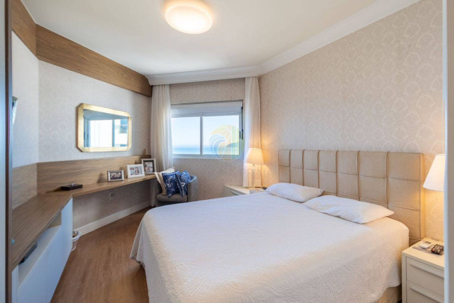 Imagem Apartamento com 3 Quartos à Venda,  em Centro - Balneário Camboriú