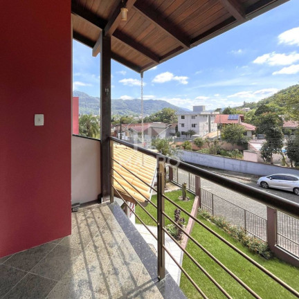 Imagem Casa com 3 Quartos à Venda, 229 m² em Vila Nova - Jaraguá Do Sul
