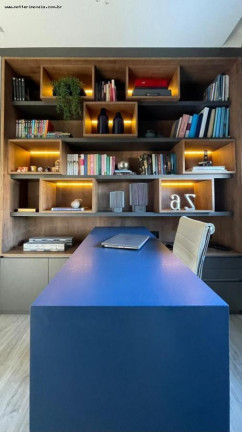 Imagem Casa com 3 Quartos à Venda, 140 m² em água Verde - Curitiba