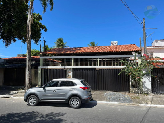 Imagem Casa com 3 Quartos à Venda, 300 m²