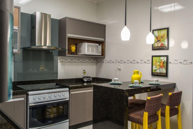 Imagem Casa com 3 Quartos à Venda, 190 m² em Alto Umuarama - Uberlândia