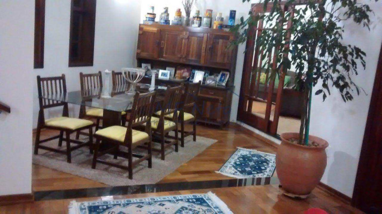Imagem Casa com 4 Quartos à Venda, 288 m² em Cidade Jardim - Pirassununga